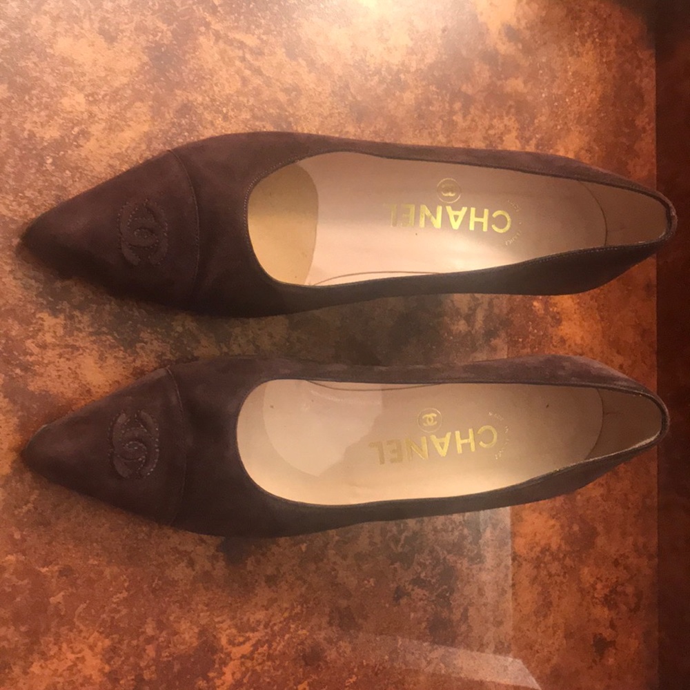Vintage Chanel kitten suede, kitten heels